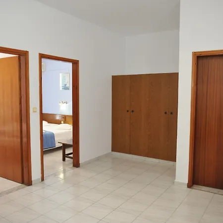 Aparthotel Maritime 2*