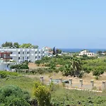 Maritime Apart Otel Petaloudes