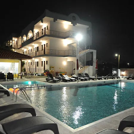 Maritime 2* Petaloudes