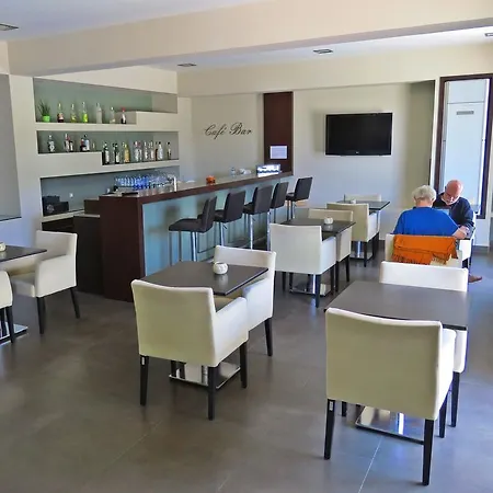 Maritime Aparthotel