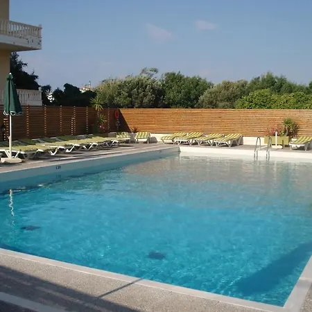 Aparthotel Maritime Petaloudes