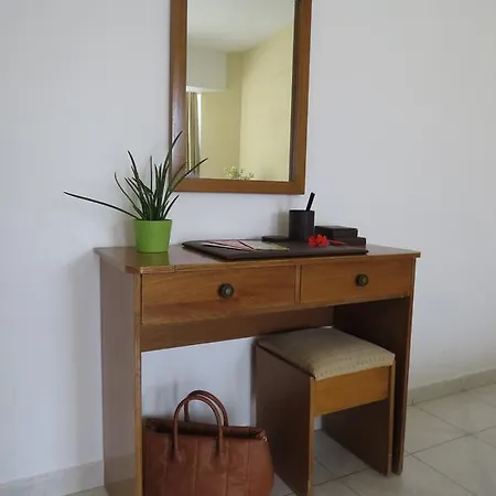 Maritime Aparthotel 2*