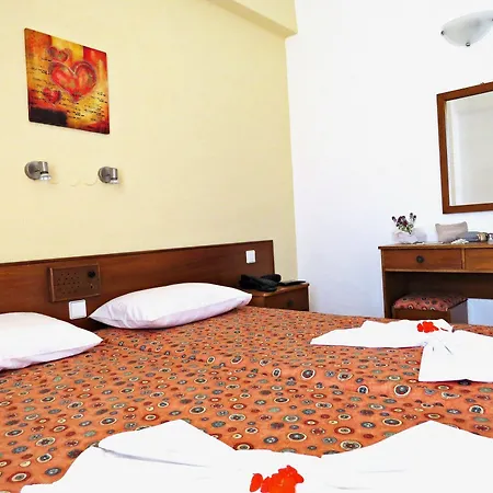 Aparthotel Maritime 2*