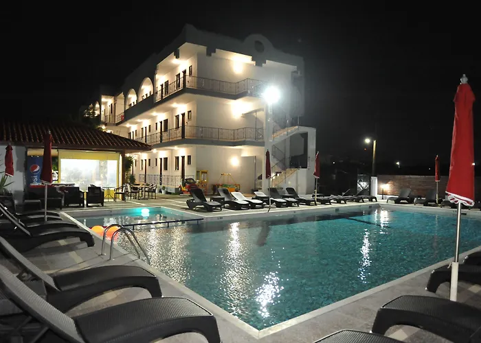 Maritime 2* Petaloudes