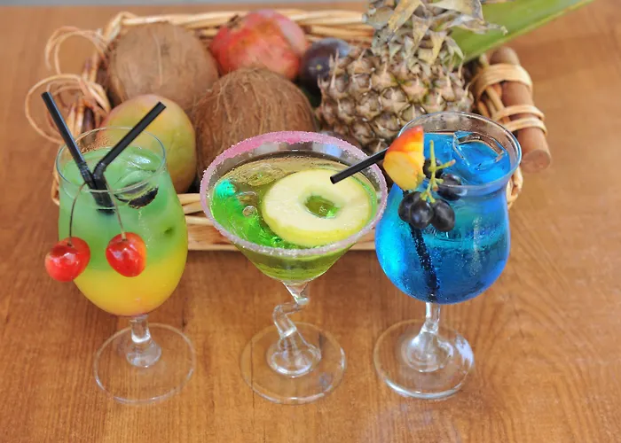 Maritime 2* Petaloudes