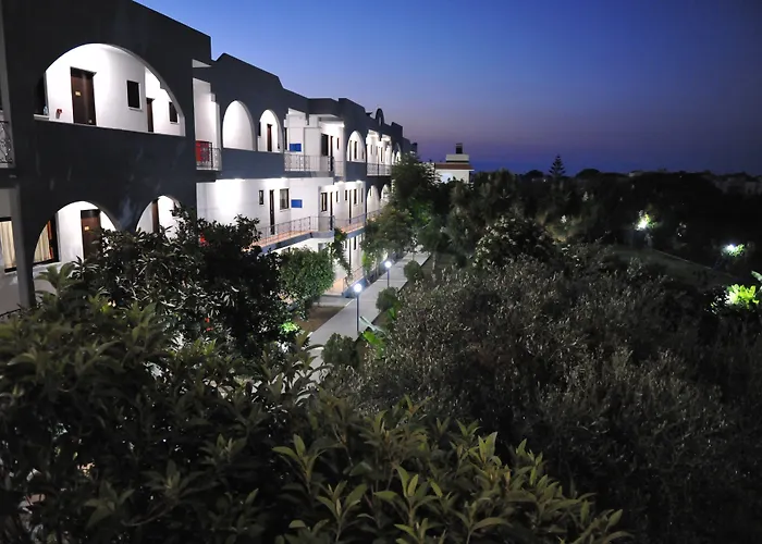 Maritime 2* Petaloudes