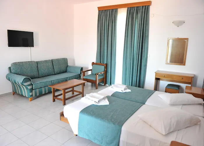 Apartahotel Maritime Petaloudes